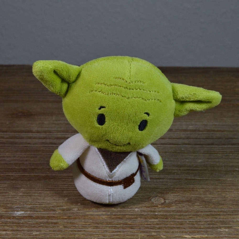Hallmark Itty Bittys Star Wars Yoda Plush Stuffed Animal Figure Disney Jedi